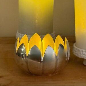 Vintage Reed & Barton Silver Plated Lotus Flower Bowl